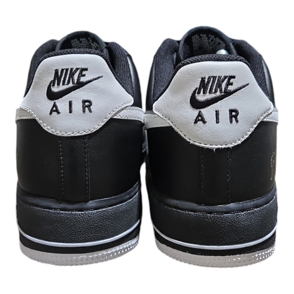nike air force 1 black mens size 9.5